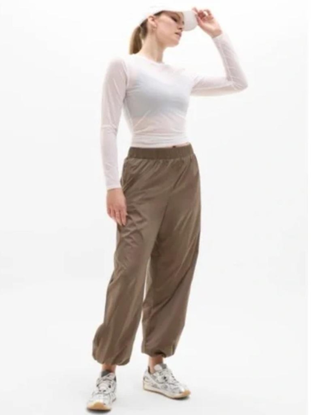 ATHLETA PANTALON RISE CLAY BROWN MEDIUM PETITE MP WATER RESISTANT PANT $109